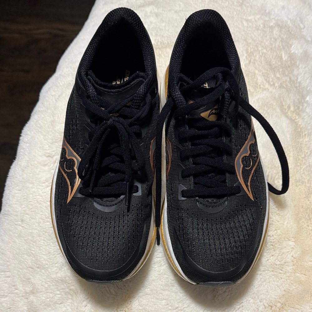 Saucony endorphin speed